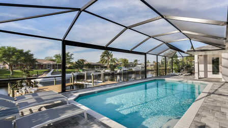 Der Poolbereich hat Südlage und bekommt viel Sonne ab - Traum Urlaub Florida 
