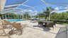Liegestühle zum Entspannen unter der Sonne Florida's  - Traum-Urlaub-Florida