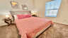 Elegantes Schlafzimmer mit stilvollem Design - Traum-Urlaub-Florida