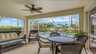 Überdachte Terrasse mit Essbereich, Lounge und Blick auf den Pool. - Traum-Urlaub-Florida