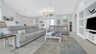 Eleganter Wohnbereich mit gemütlichen Sofas und raffinierten Designelementen. - Traum-Urlaub-Florida