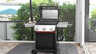Moderner Weber-Gasgrill auf der Terrasse - bereit für kulinarische Gerichte unter freiem Himmel. - Traum-Urlaub-Florida