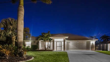Villa Belloccia - gelegen im Südosten von Cape Coral mit kurzem Weg zum River - Traum Urlaub Florida 