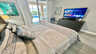 Auch dieses Schlafzimmer bietet Zugang zum Poolbereich - Traum-Urlaub-Florida